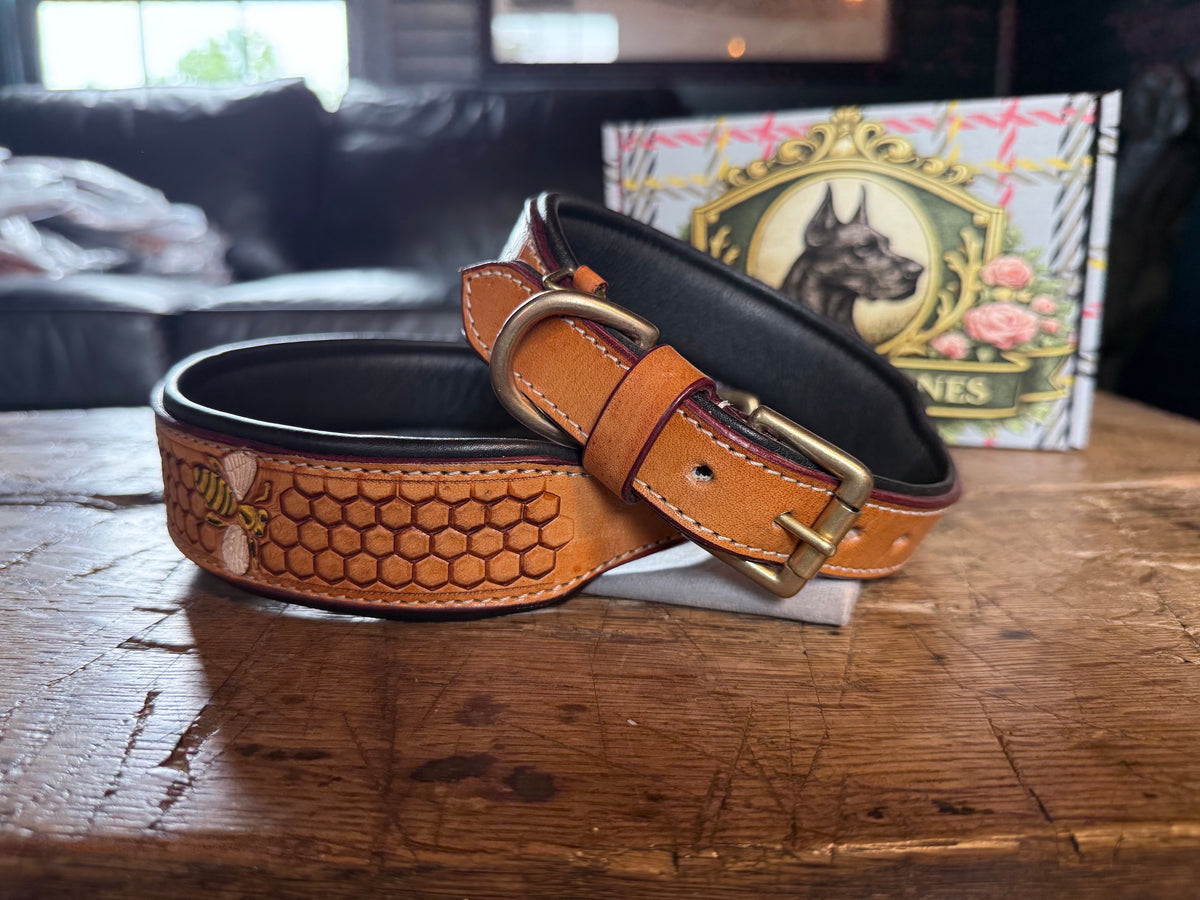 Honeycomb Collar — Hand-Tooled & Hand-Painted Leather Dog Collar